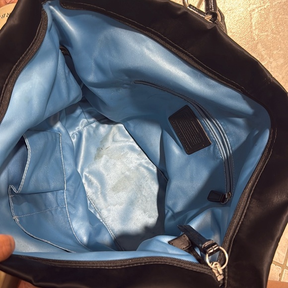 Medium sized coach bag - Picture 2 of 3